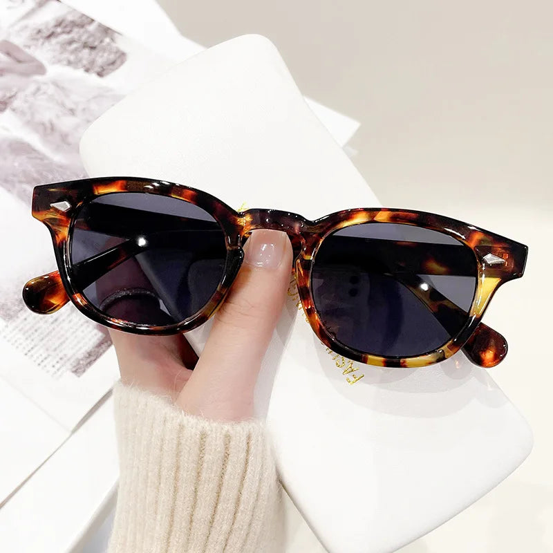 Unisex Sonnenbrille - UV400, Rund, Kunststoff